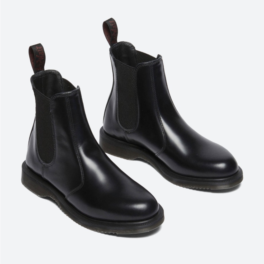 Dr.Martens Flora Chelsea Boot in size 39 (8)